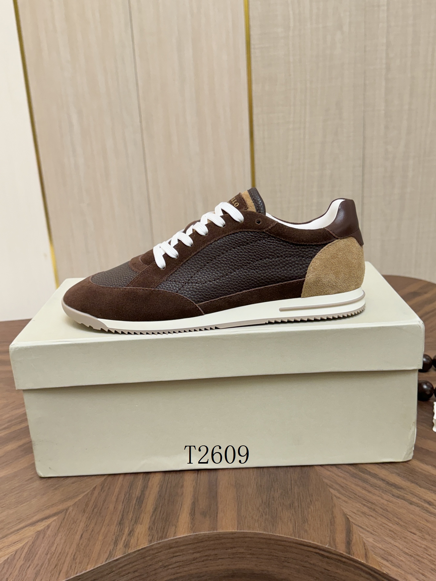 Brunello Cucinelli sz38-46 07